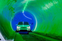 最高时速250公里/小时！马斯克称地下交通系统仅适用于电动车