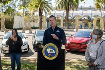 美国环保局质疑加州禁售燃油车计划