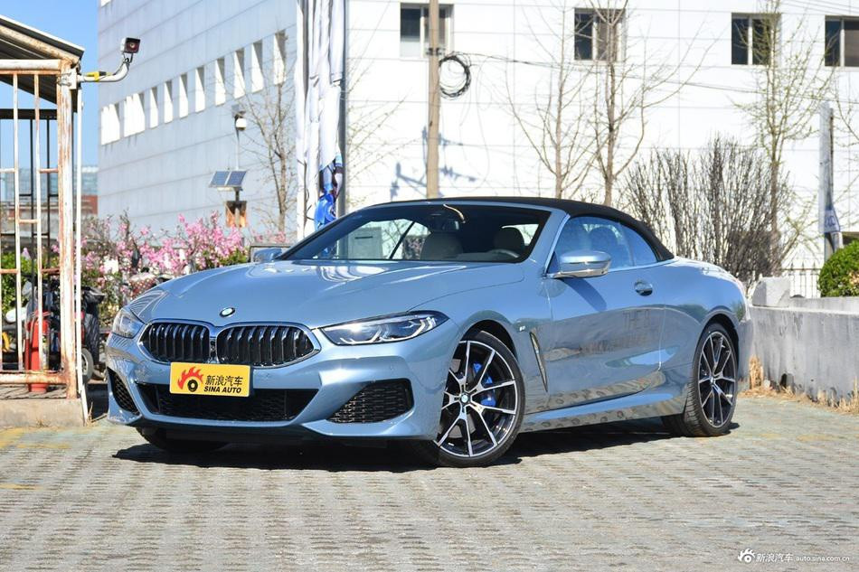  2019款寶馬8系 840i敞篷轎<a class='link'  target='_blank'>跑車</a>M運(yùn)動(dòng)套裝 