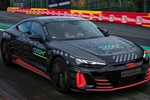 奥迪最强电动车是TA！RS e-tron GT原型车亮相