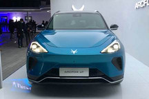 Next Speed｜ARCFOX极狐 αT正式上市，售价24.19万元起