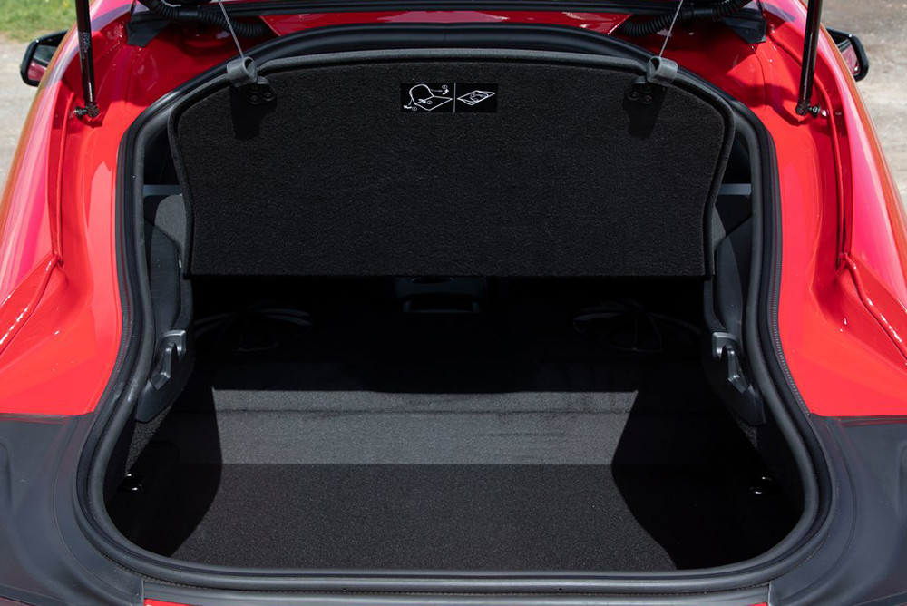 Toyota-Supra_UK-Version-2020-1024-3b.jpg