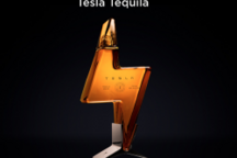 特斯拉开始卖酒了！售价250美元特斯拉龙舌兰酒上市