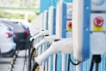 新能源屈从，内燃机又赢了