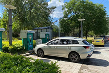 从政策鼓励快充 看充电桩快慢之争