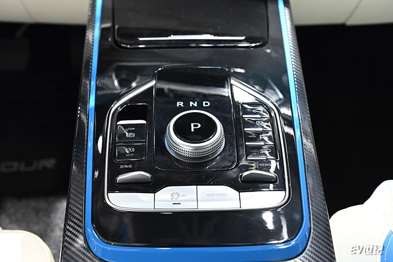 捷途攜全新一代X90、X70 PLUS及X70S EV亮相2020廣州車展