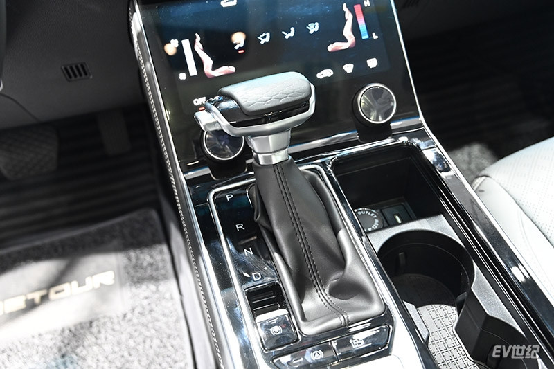 捷途攜全新一代X90、X70 PLUS及X70S EV亮相2020廣州車展