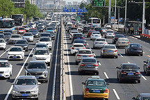 政策密集出台，汽车消费跑出“加速度”