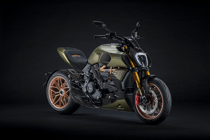 04 - 杜卡迪Diavel 1260蘭博基尼限量版.jpg