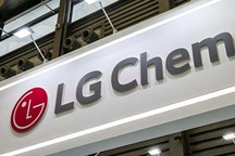 LG化学计划将中国电池产能翻倍，但有机构预计明年供给或远超需求