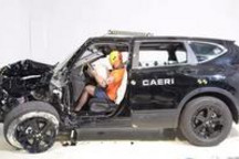 中保研失去了公信力！帕萨特碰撞逆转、皓影A柱撞弯仍得良好！