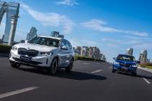 驭电实验室|做为一款电动SUV，BMW iX3最大的缺点就是它太宝马了