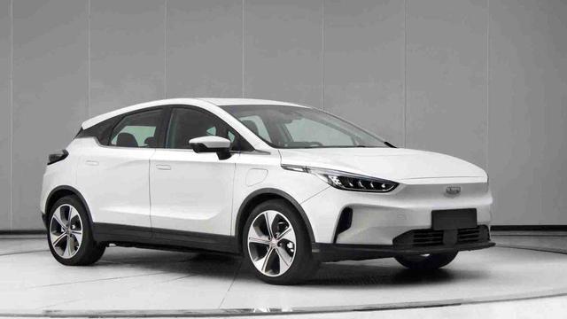 定位于紧凑型 SUV 几何第二款车型工信部企业申报目录曝光