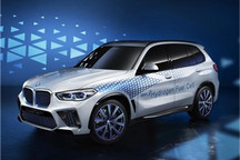 “唱反调”？ 宝马为何放弃纯电动平台