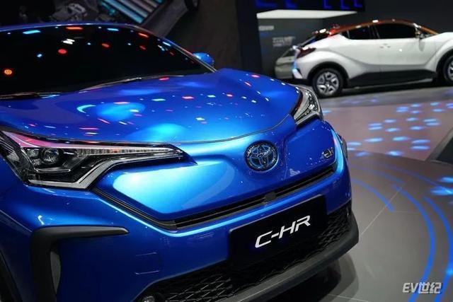 2020年新車推薦｜C-HR EV/奕澤IZOA EV：續(xù)航超400km、外觀個(gè)性皮實(shí)耐用
