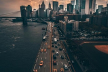 累计亏损超200亿，三大新造车企齐聚美股背后