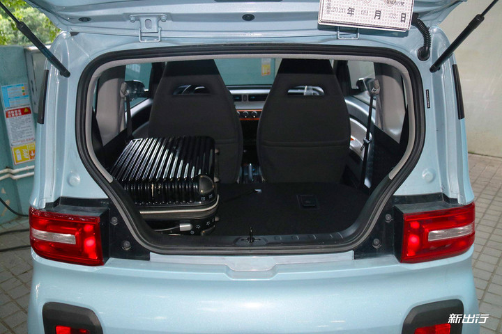 汽车看点资讯:"真"人民的代步车五菱宏光miniev详细体验_环球汽车迷