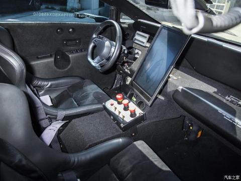 两台法拉第未来FF91原型车正在被拍卖 两台法拉第未来FF91原型车正在被拍卖