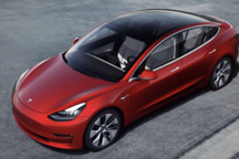 被特斯拉「嫌弃」的拼多多，早已成为凯迪拉克们的销售「大腿」