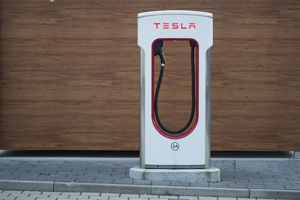 特斯拉拒絕交付團購Model 3 律師：消費者起訴大概率會贏