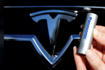 与特斯拉“破冰”，松下计划投资逾1亿美元提升10%电池产能