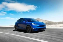 预售48.80-53.50万元 国产Model Y开放选配