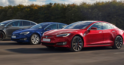 В августе на внутреннем рынке было продано 11 800 электромобилей Tesla, что на 7% больше, чем в предыдущем месяце.