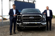 福特在美国履行承诺，砸7亿美元开造纯电F-150