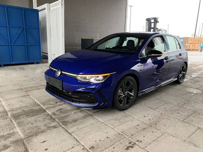 全新高爾夫MK8 R-line.jpg