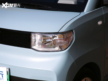 上汽通用五菱2020款全新電動車