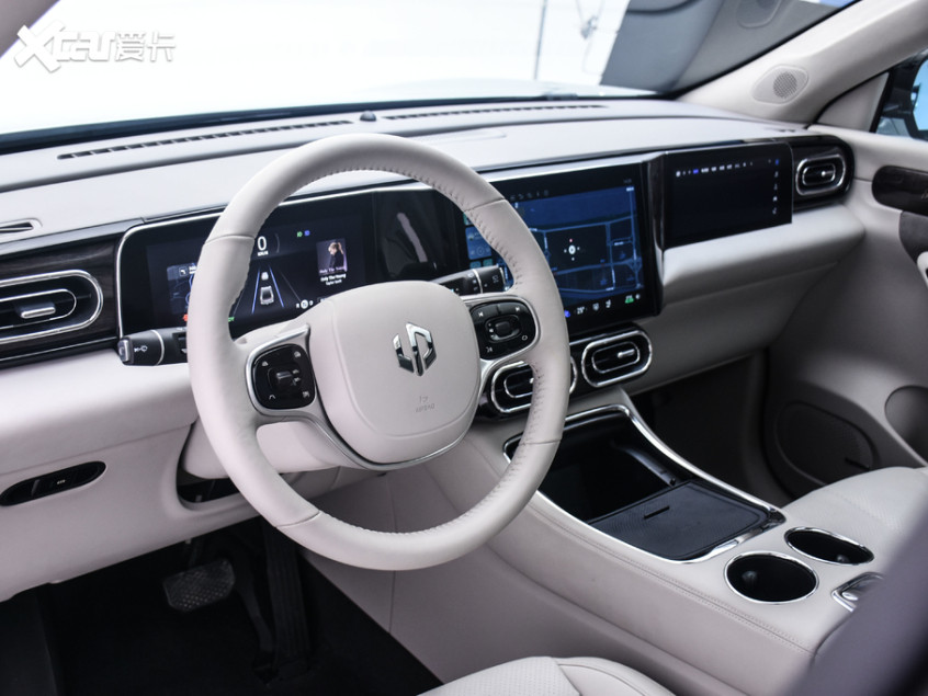 零跑汽車2021款零跑C11