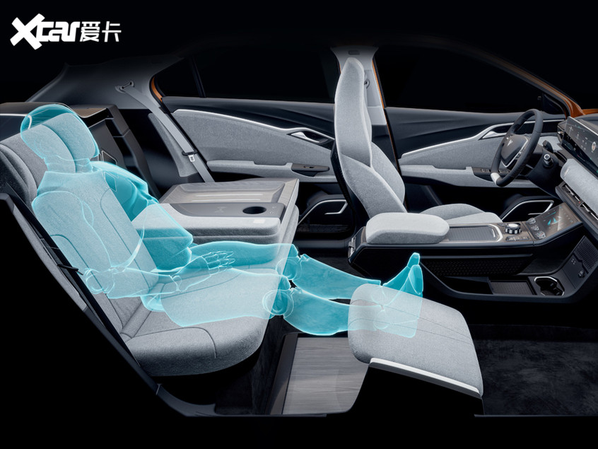 哪吒U網約車版