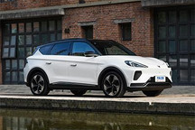 补贴退坡 极狐 阿尔法T发布保价政策