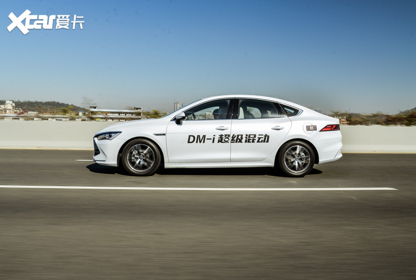 比亞迪汽車2021款秦PLUS