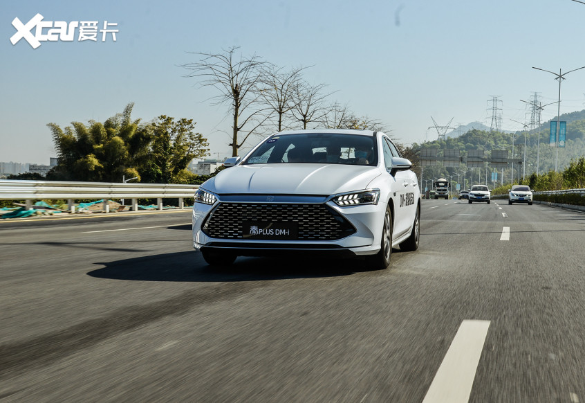 比亞迪汽車2021款秦PLUS