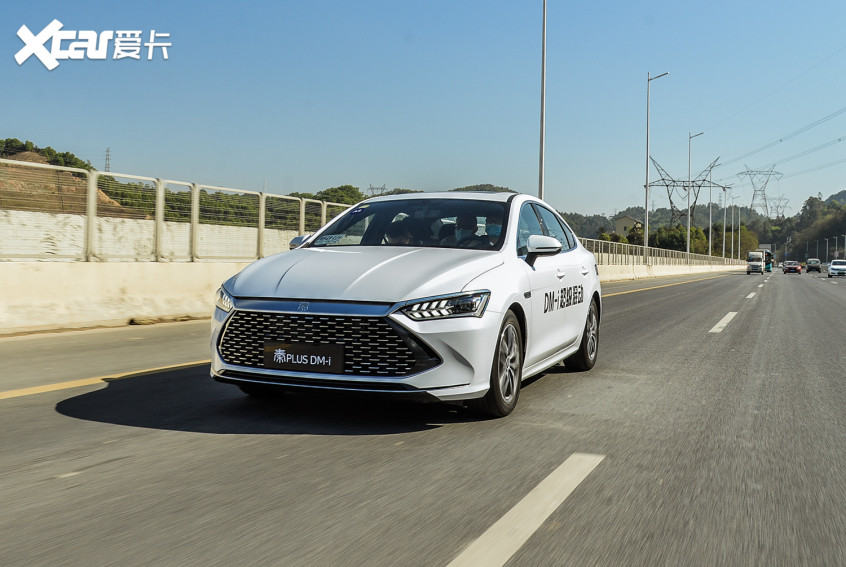 比亞迪汽車2021款秦PLUS