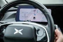 如何轻松地开走一台小鹏P7？