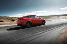 特斯拉目标股价首破1000美元