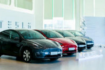 国产Model Y正式交付，下一次“官降”或将不远