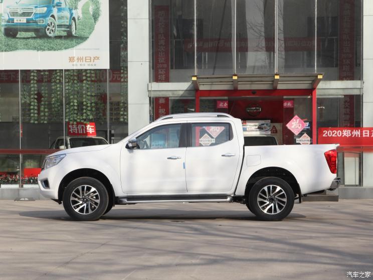鄭州日產(chǎn) 納瓦拉 2021款 2.5L自動四驅(qū)尊貴型QR25