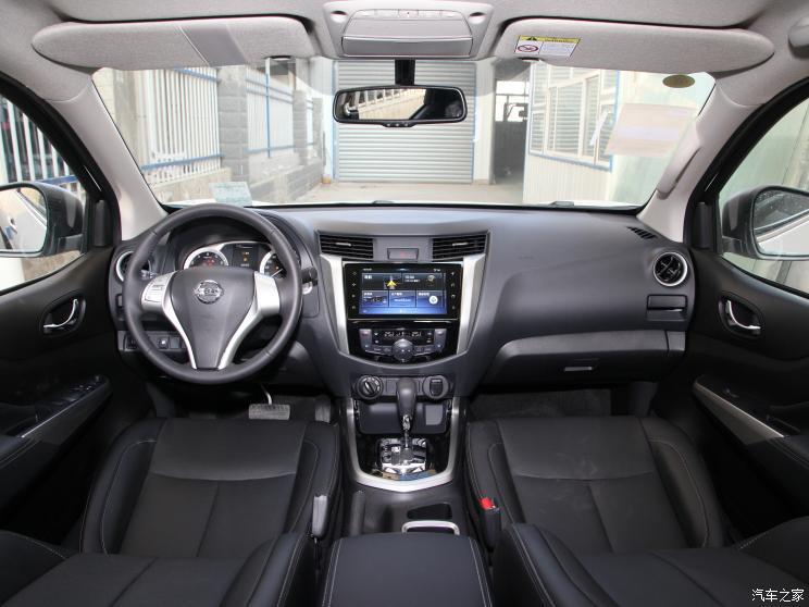 鄭州日產(chǎn) 納瓦拉 2021款 2.5L自動四驅(qū)尊貴型QR25