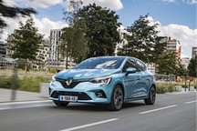 雷诺承诺每年在法国生产超过70万辆汽车