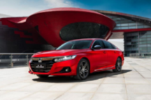 中高级车这一战，全新雅阁必须捍卫