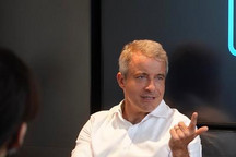 通用中国柏历：讲好奥特能的中国故事