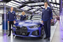 宝马i4量产车下线！开启BMW电气化时代