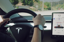 NTSB主席再批特斯拉FSD系统，称会“误导”消费者