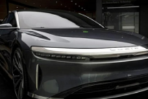 2.3元/升汽油比水便宜！沙特要大力发展新能源汽车：背后原因太复杂