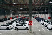 “芯荒”致新车供不应求，美国10月汽车销量或下降17.2%