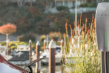 马斯克宣布欧洲超充桩首次开放！特斯拉市值应声大涨至1.2万亿美元创历史新高