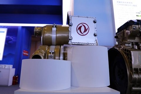 东风商用车擎起中国商用车行业发展之旗 东风商用车擎起中国商用车行业发展之旗
